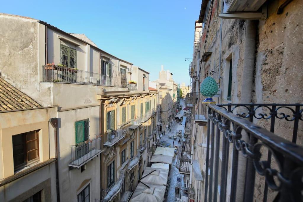 Iflat Dimora Del Cassaro Apartment ปาแลร์โม ภายนอก รูปภาพ