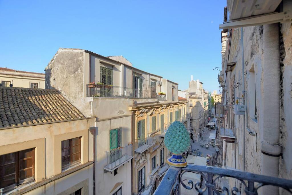 Iflat Dimora Del Cassaro Apartment ปาแลร์โม ภายนอก รูปภาพ