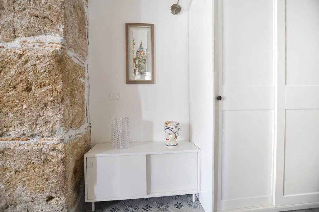 Iflat Dimora Del Cassaro Apartment ปาแลร์โม ภายนอก รูปภาพ